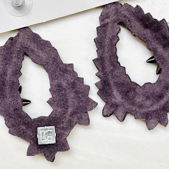 🌺🎉HP🎉🌺 NWT Deepa Gurnani Beaded Crystal Chandeliers - Picture 16 of 16